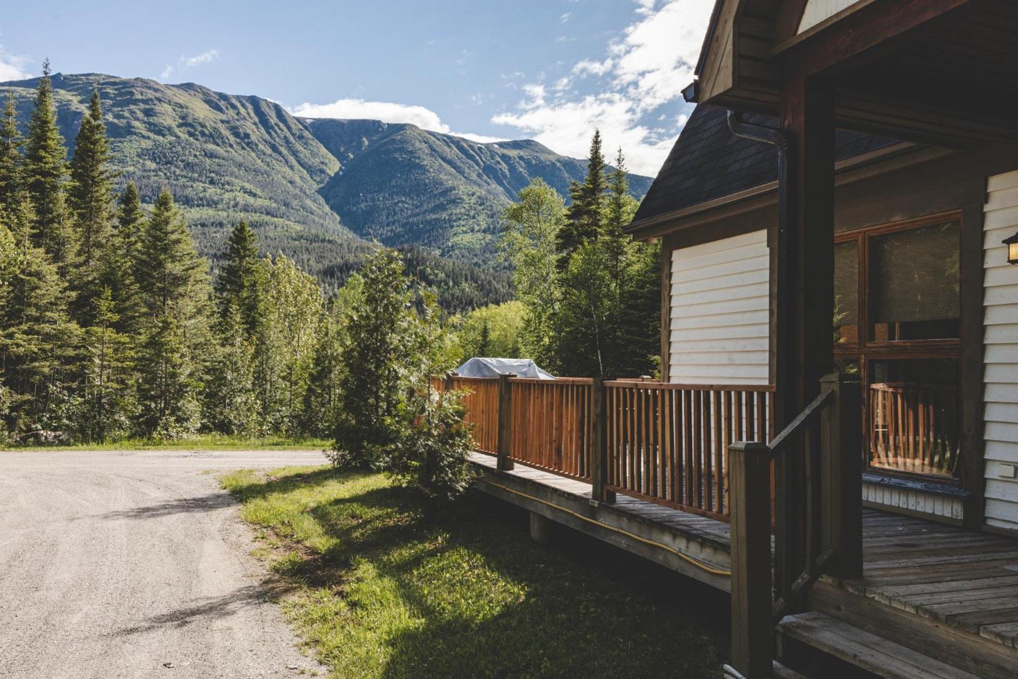 Gite Du Mont-Albert - Sepaq Sainte Anne-des-Chênes Exteriér fotografie